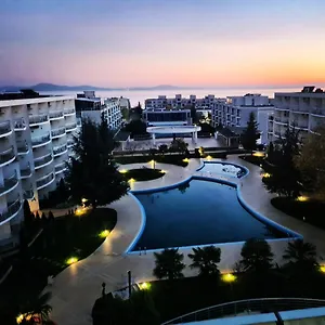 Atlantis Sea View Бургас