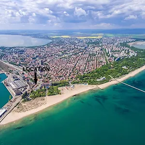 https://unique-location-apartment-with-parking.primorskohotels.com